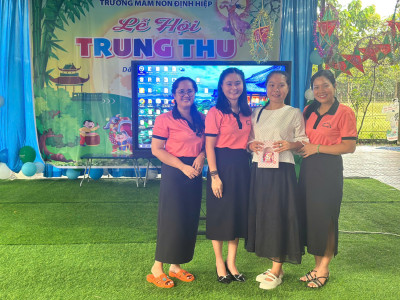 TỔ CHỨC HỌP MẶT CHIA TAY NHÂN VIÊN CÔ NGUYỄN THỊ PHƯƠNG NGÂN NGHỈ VIỆC