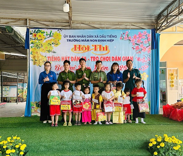 z7516508343535 f8d6b0f18fddf1e43a5618ee12393bf8